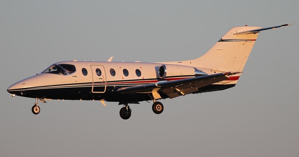 Hawker 400XP